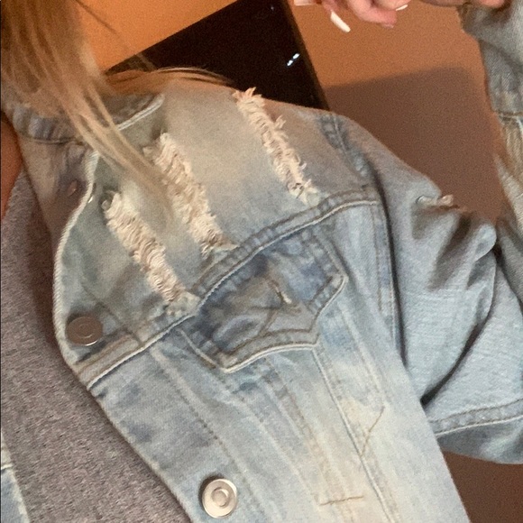 jean jacket - Picture 2 of 5